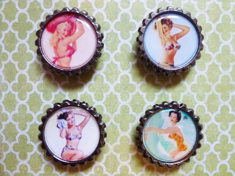 Vintage Pin Up Girls Magnets Set 5