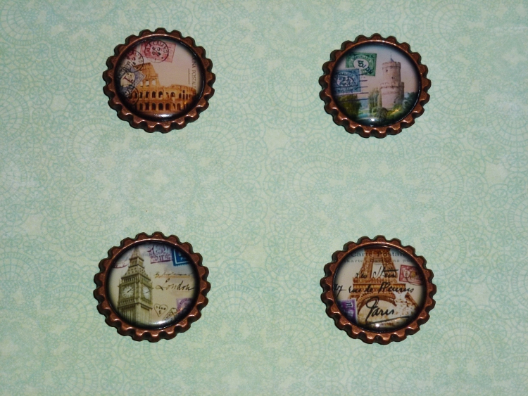 Vintage Travel Theme Magnets Set 1